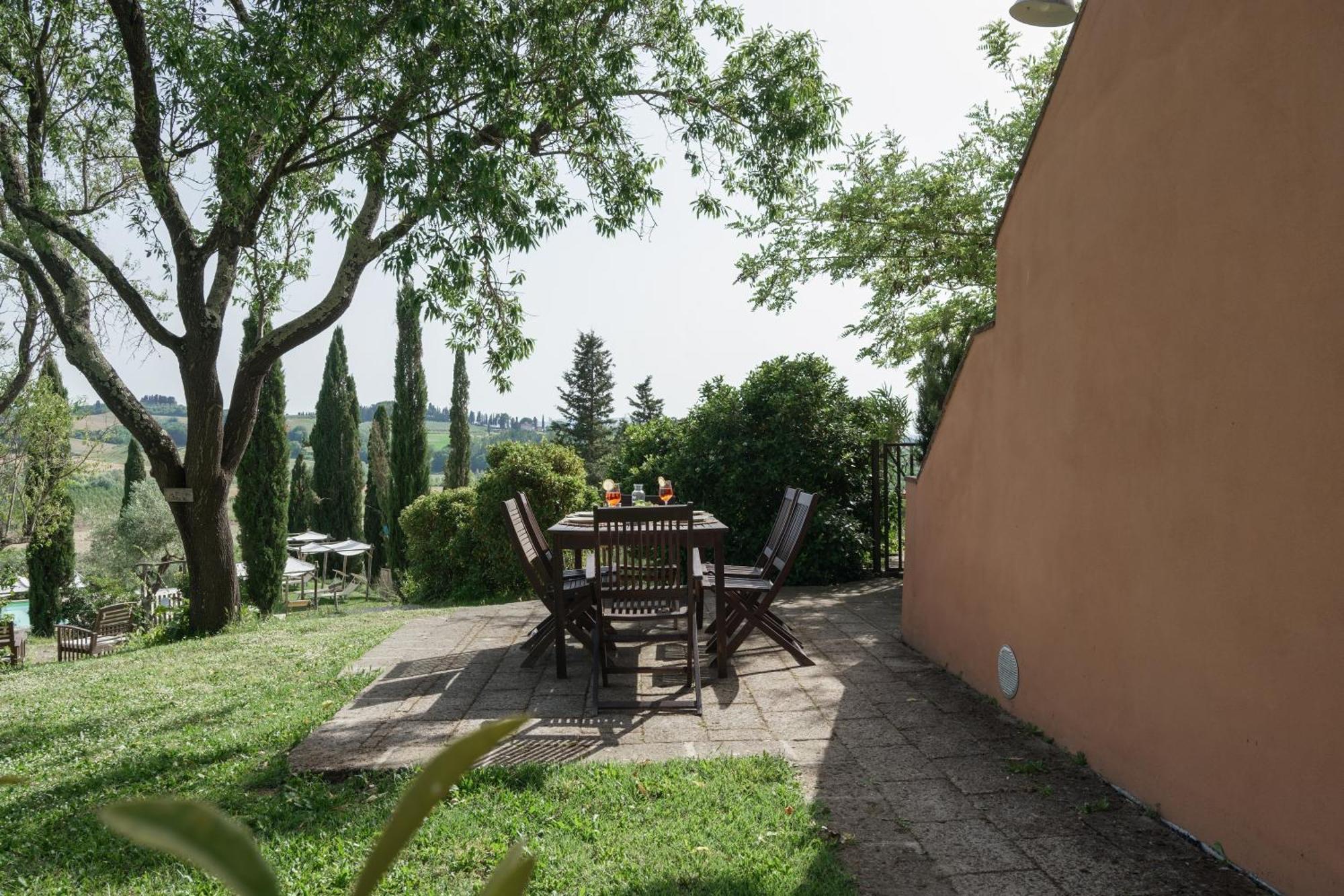 Agriturismo La Ca'Solare ปาลายา ภายนอก รูปภาพ