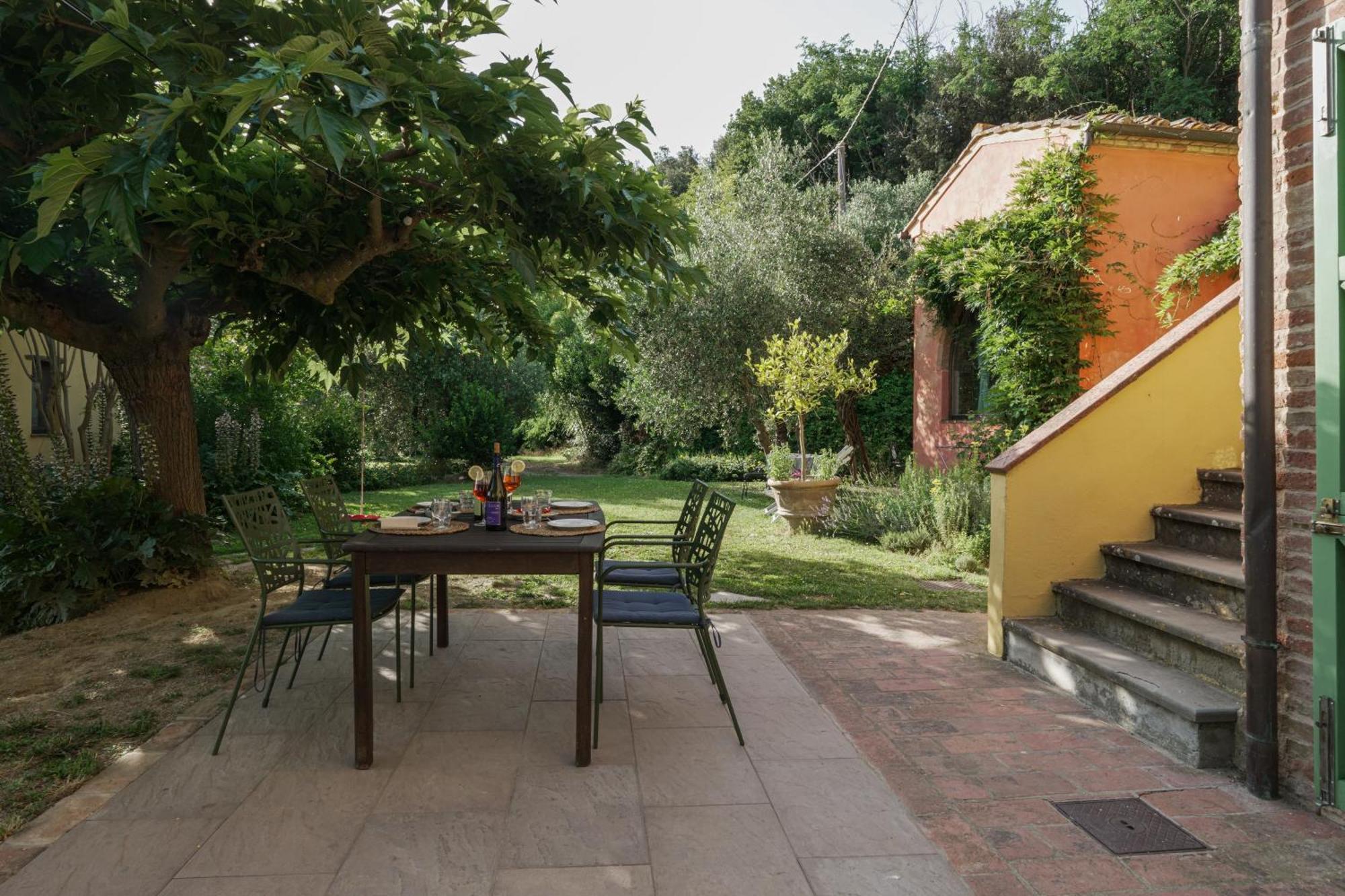 Agriturismo La Ca'Solare ปาลายา ภายนอก รูปภาพ
